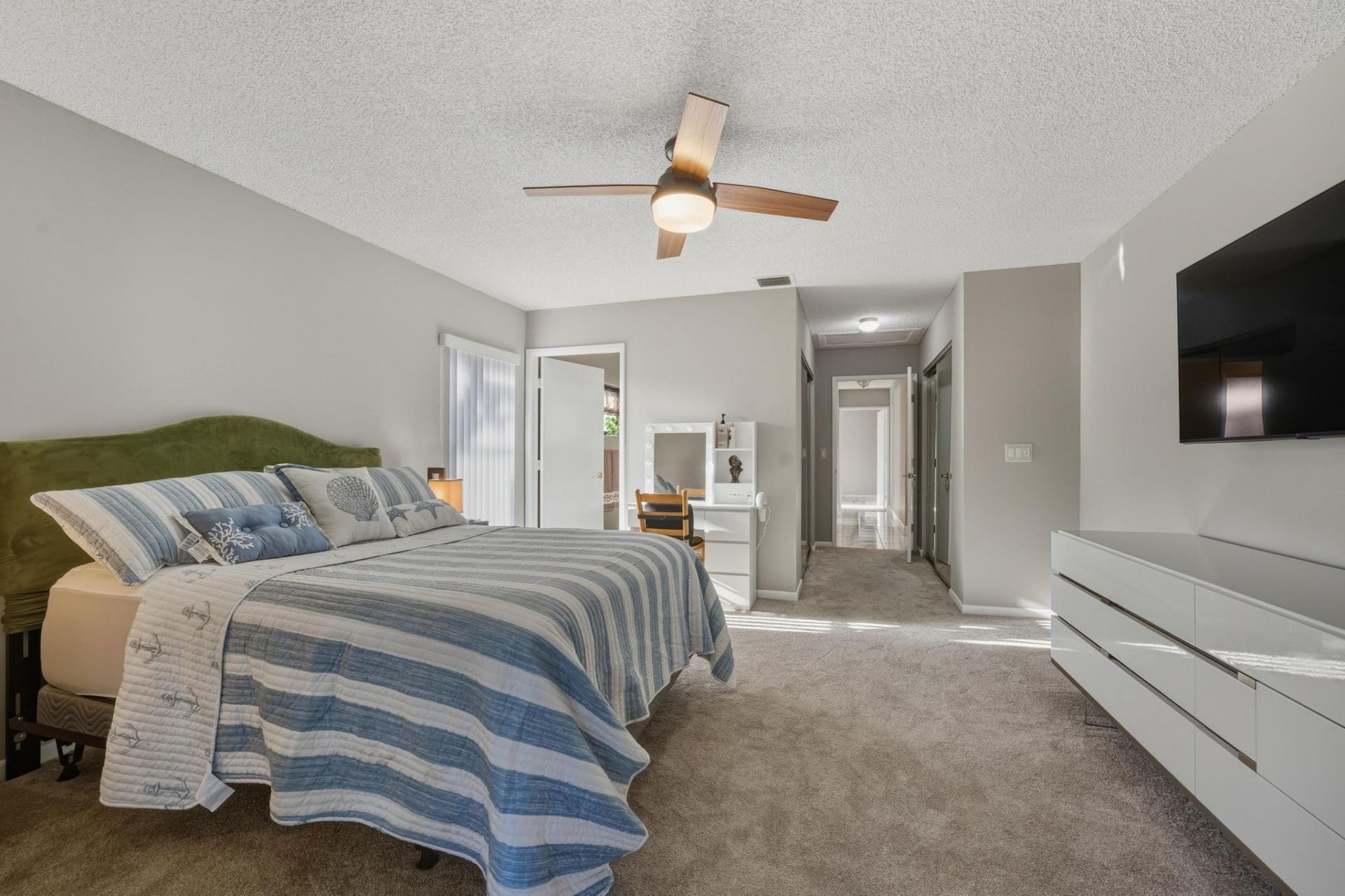 8290 Springlake Drive, Boca Raton, FL 33496 Photo