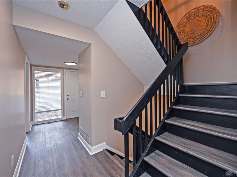 8335 Summerbridge Way, West Chester, OH 45069 Photo 10