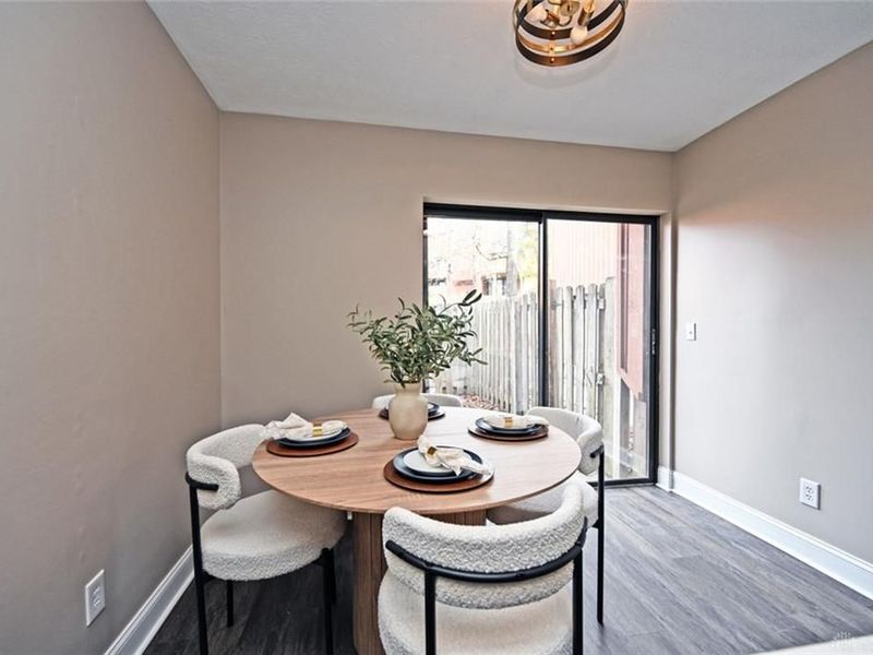 8335 Summerbridge Way, West Chester, OH 45069 Photo 17