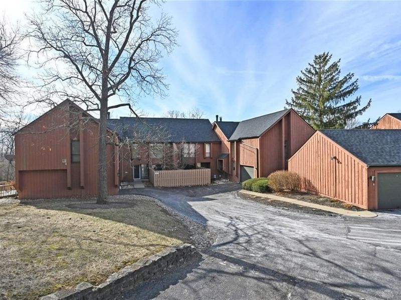 8335 Summerbridge Way, West Chester, OH 45069 Photo 4