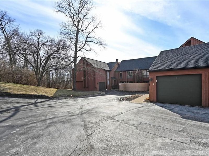 8335 Summerbridge Way, West Chester, OH 45069 Photo 5