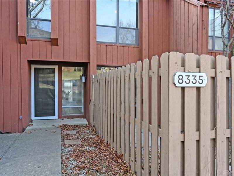 8335 Summerbridge Way, West Chester, OH 45069 Photo 6