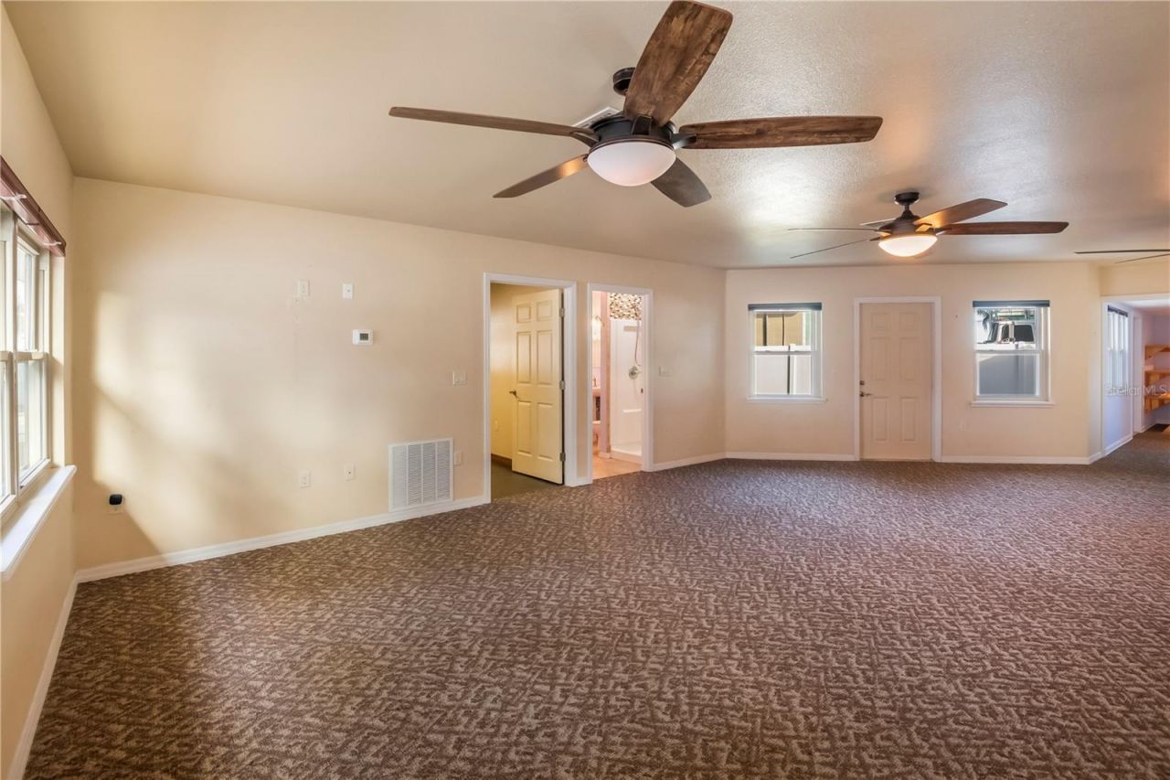 307 Estrella Way, Auburndale, FL 33823 Photo