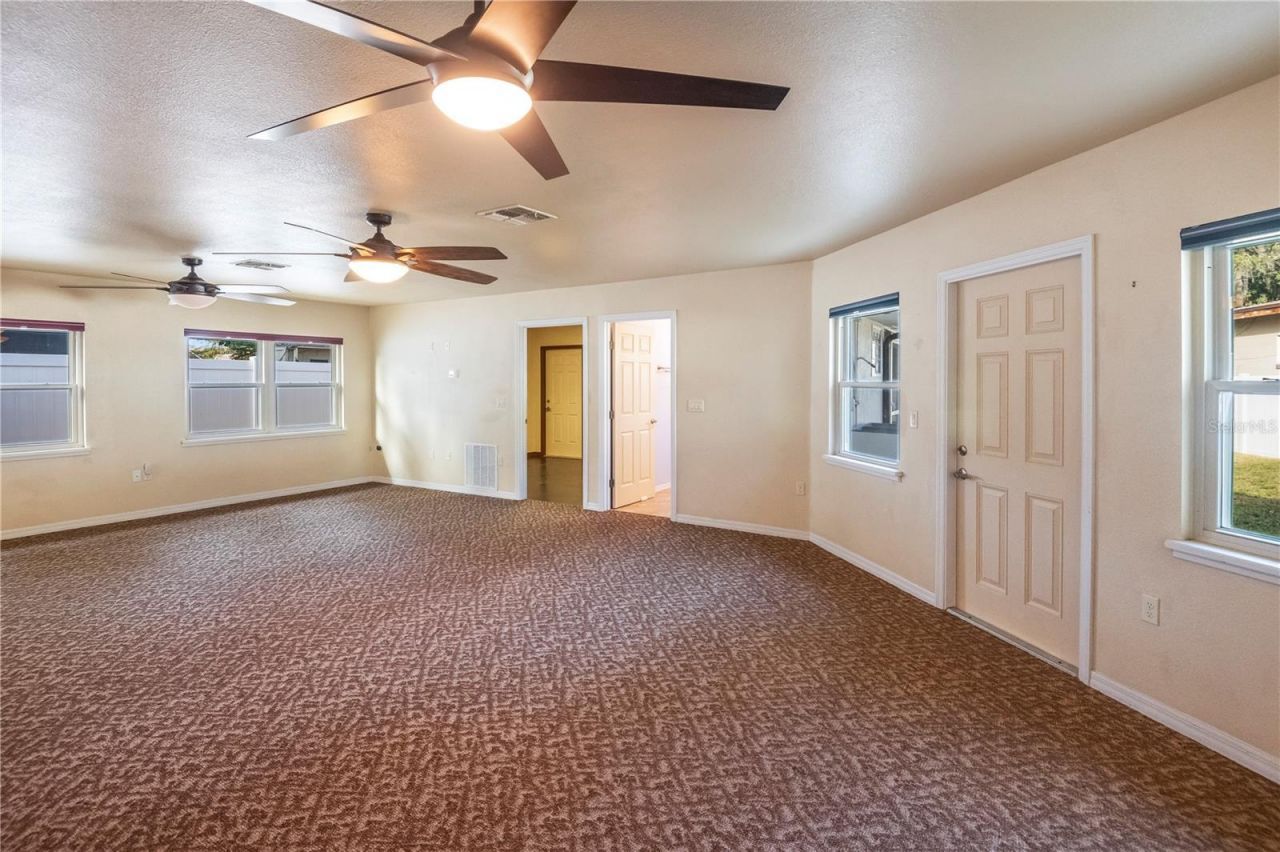 307 Estrella Way, Auburndale, FL 33823 Photo