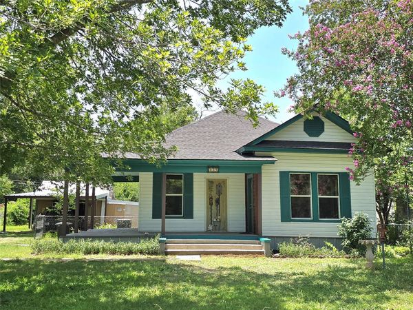 429 N Main ST, Rockdale, TX 76567