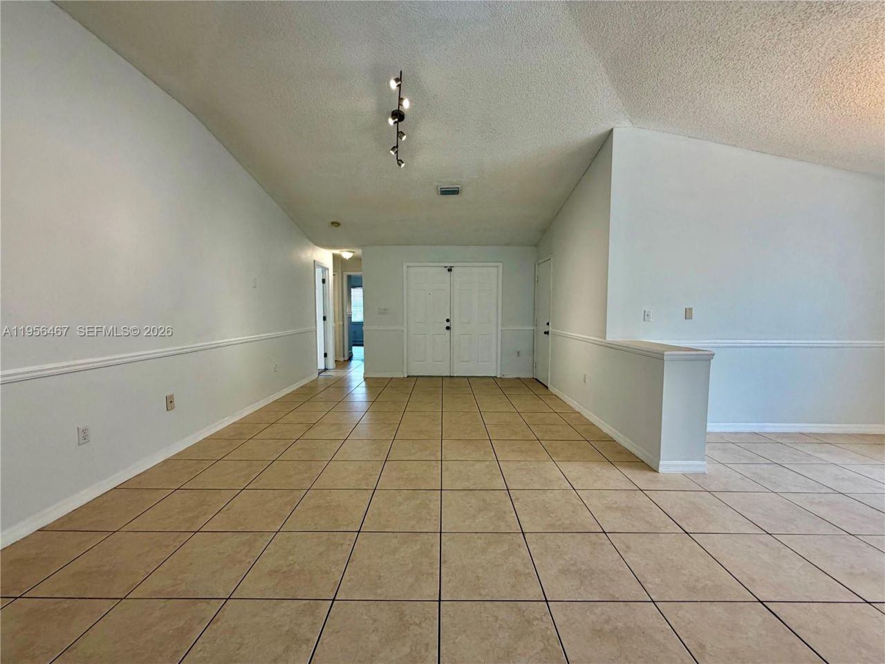 21434 SW 89th Pl, Cutler Bay, FL 33189 Photo