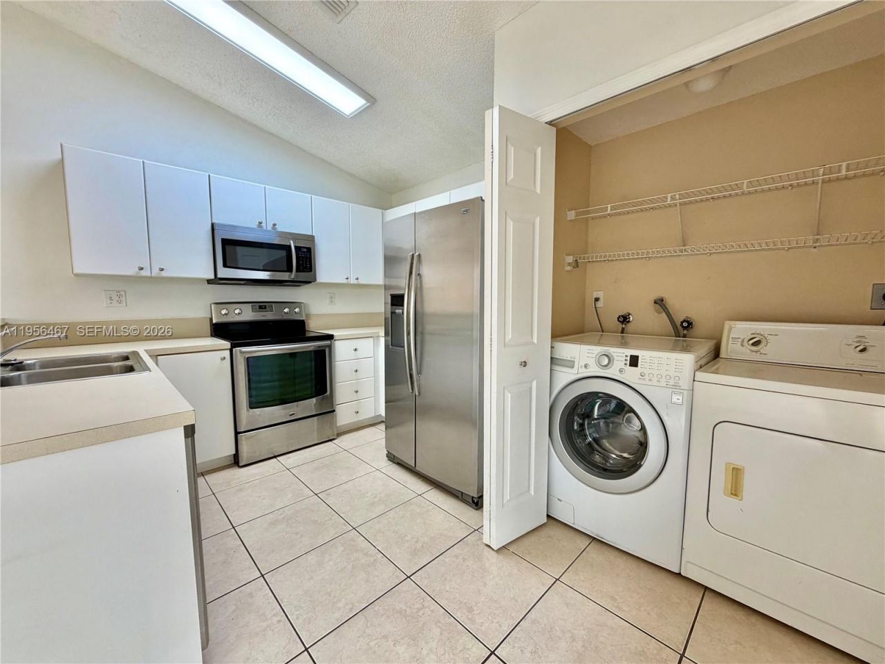 21434 SW 89th Pl, Cutler Bay, FL 33189 Photo