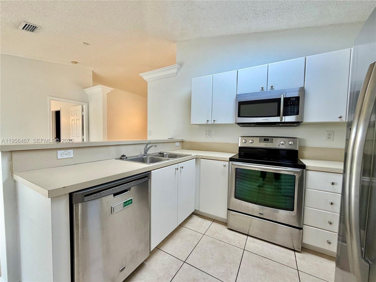 21434 SW 89th Pl, Cutler Bay, FL 33189 Photo