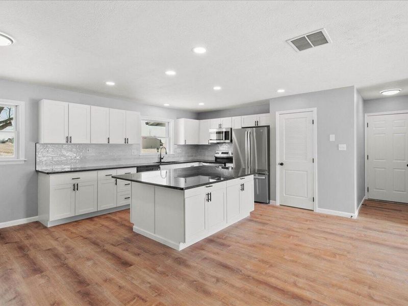 3538 N Kuther Road, Sidney, OH 45365 Photo 12