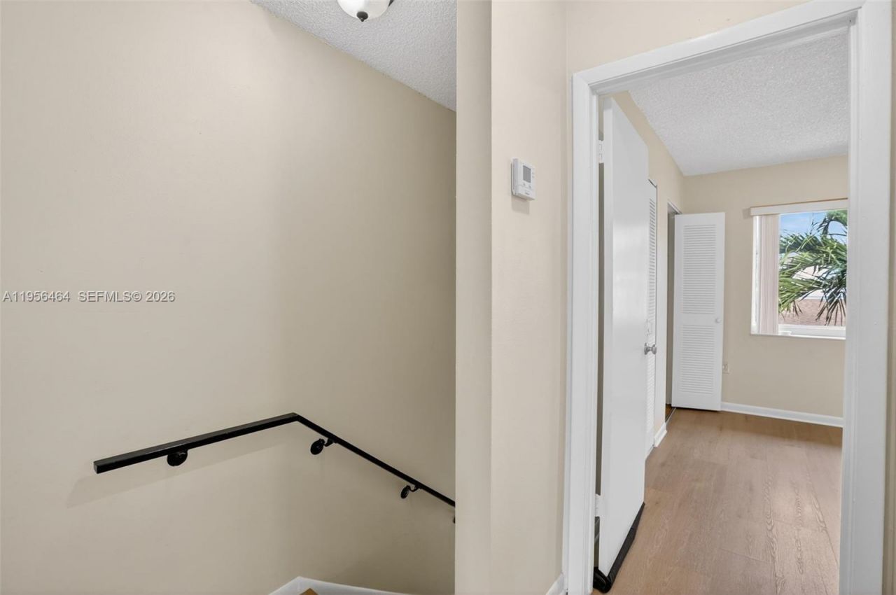 2455 SW 11th St , Unit 7-A, Miami, FL 33135 Photo