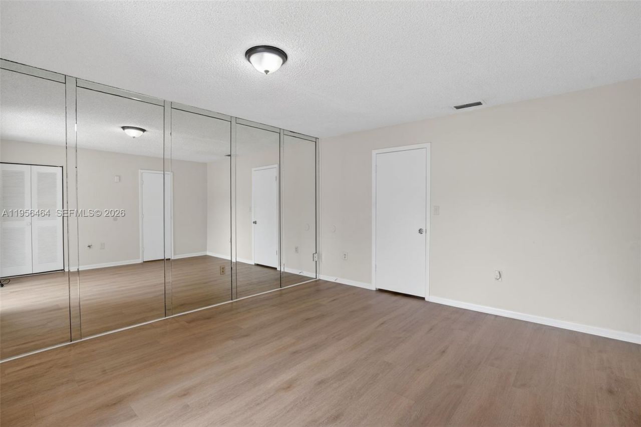 2455 SW 11th St , Unit 7-A, Miami, FL 33135 Photo