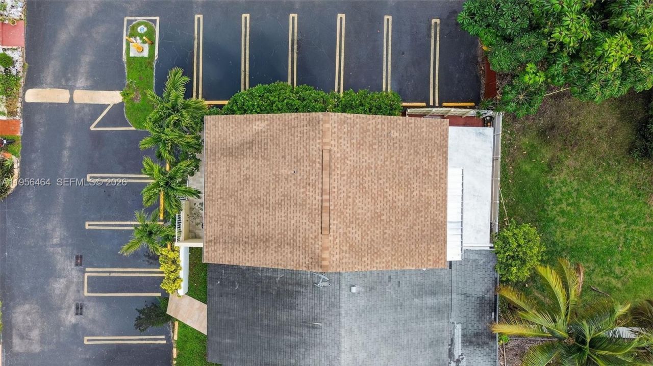 2455 SW 11th St , Unit 7-A, Miami, FL 33135 Photo