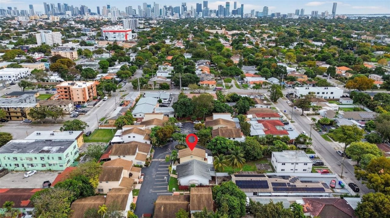 2455 SW 11th St, Unit 7-A, Miami, FL 33135 Photo