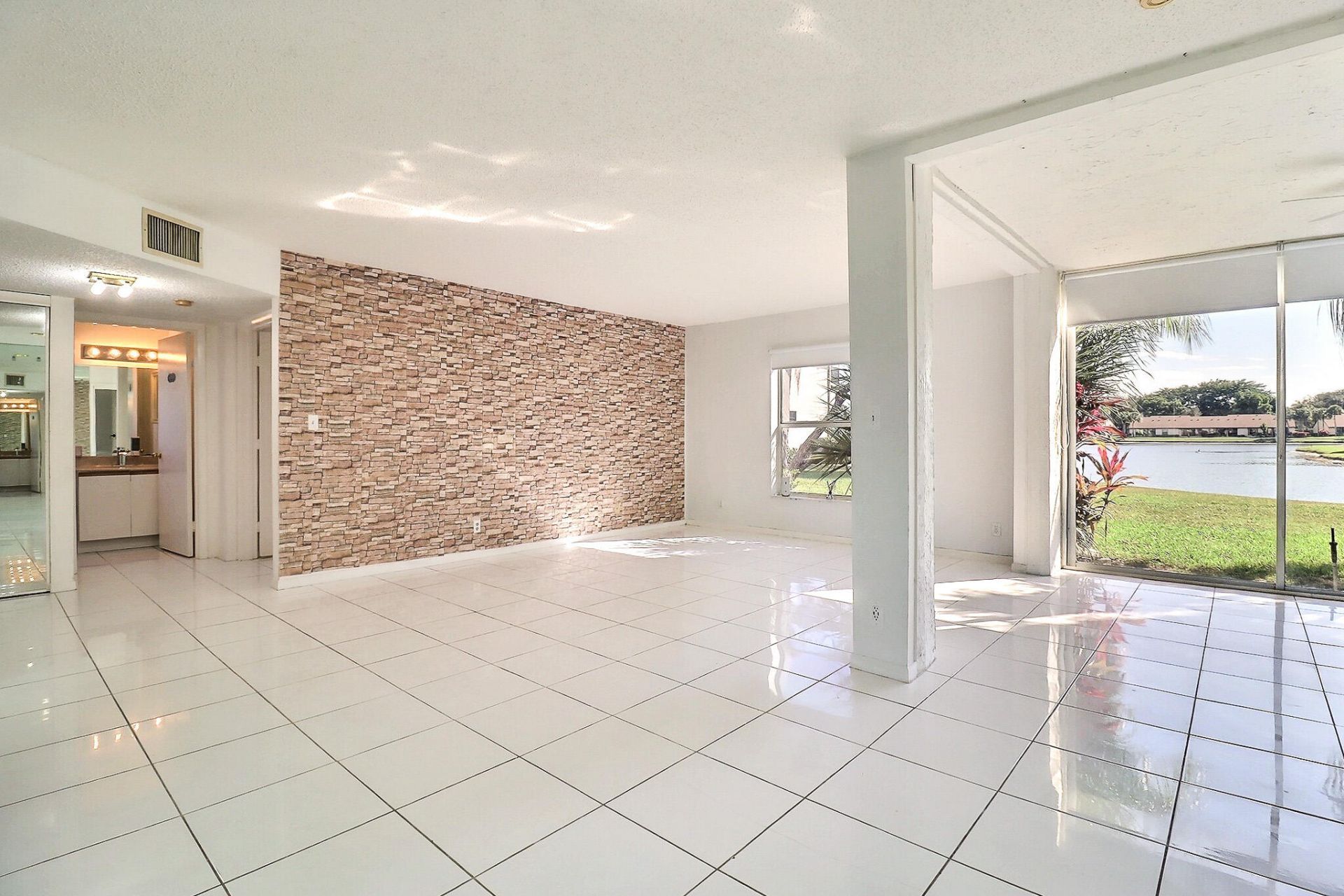 8577 Boca Glades Boulevard W, Unit D, Boca Raton, FL 33434 Photo