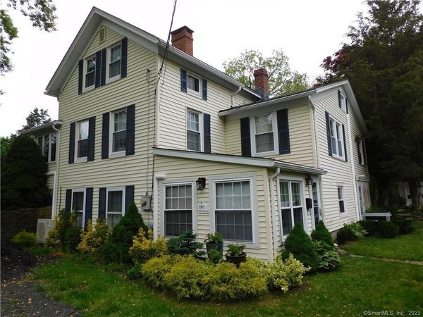 402 Boston, Guilford, CT 06437