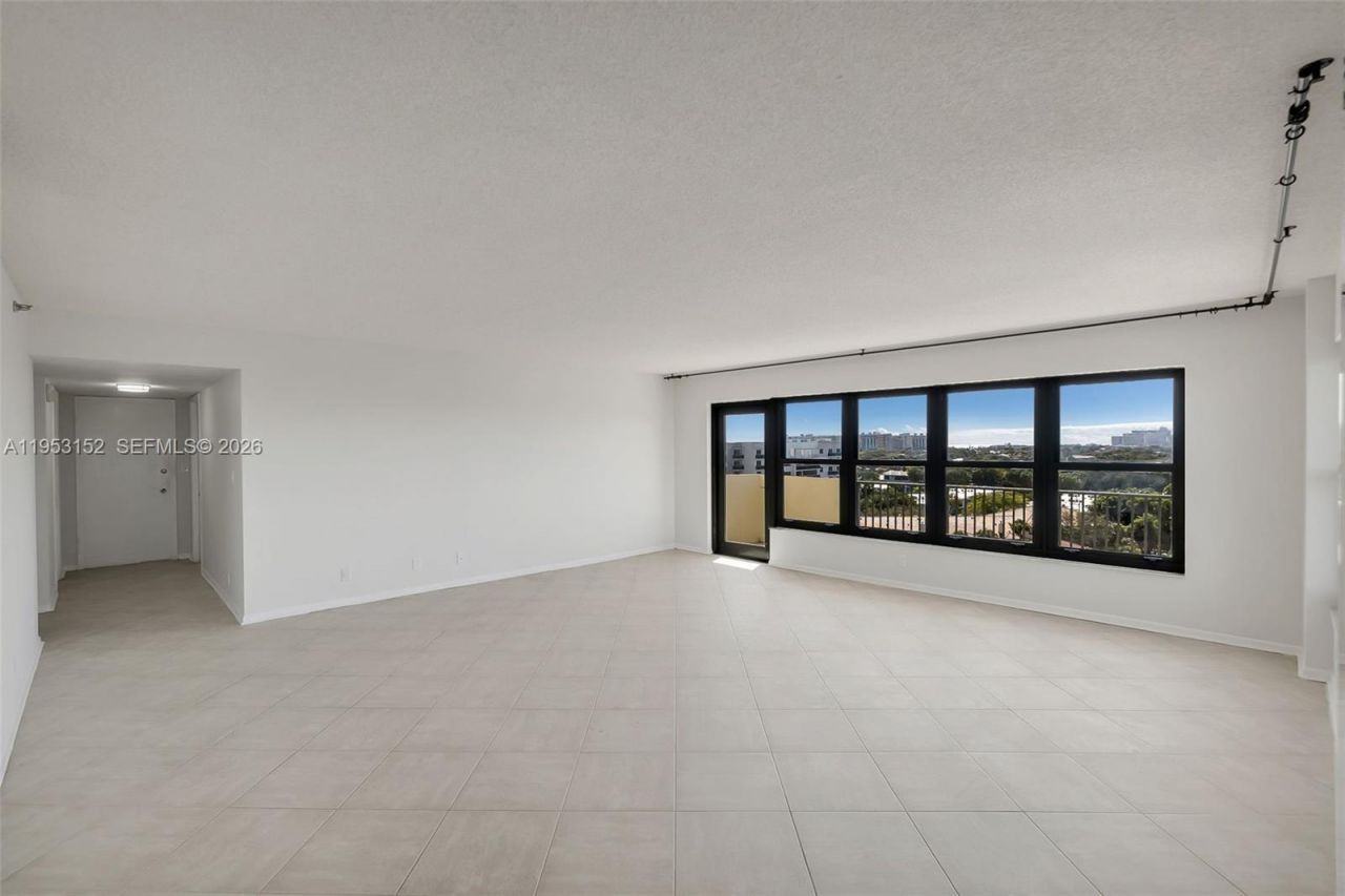 3200 Port Royale Dr N, Unit 1006, Fort Lauderdale, FL 33308 Photo