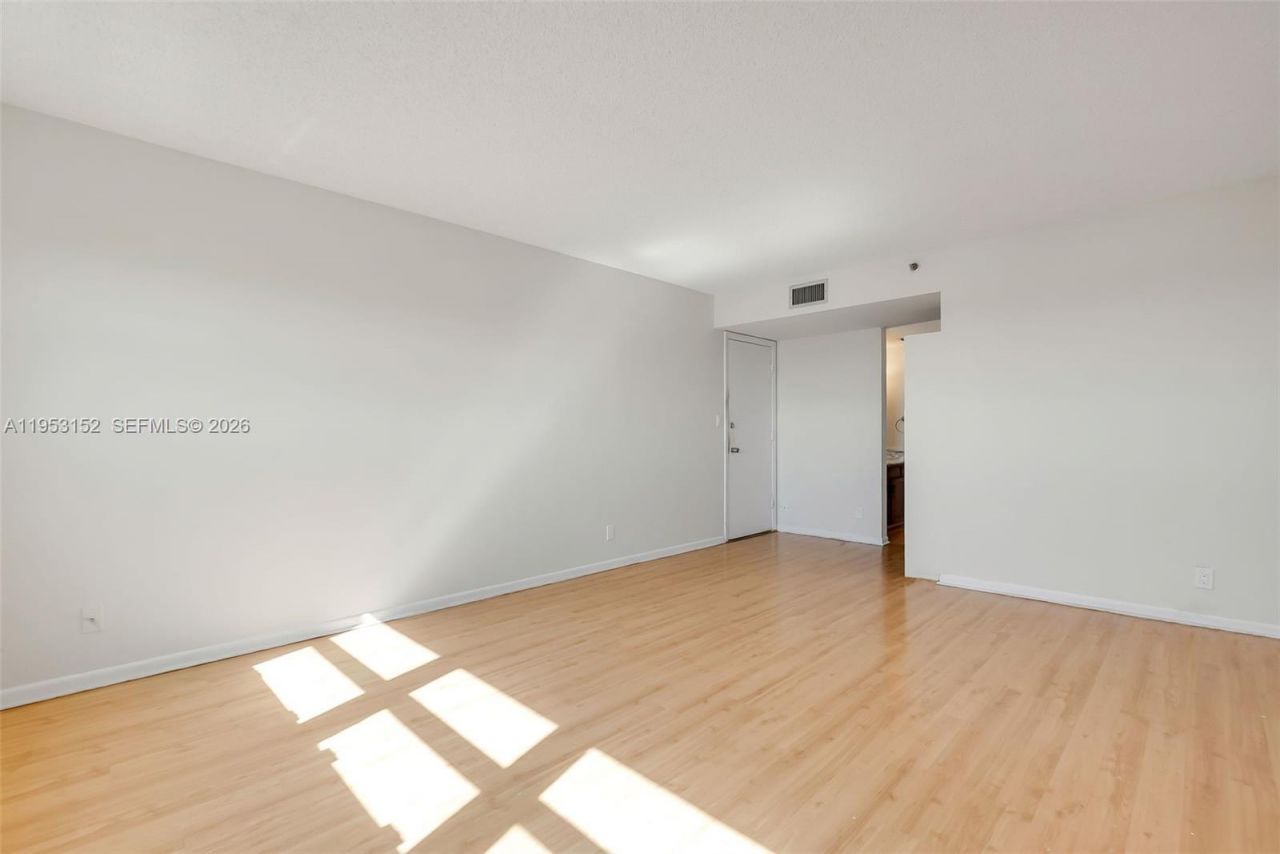 3200 Port Royale Dr N, Unit 1006, Fort Lauderdale, FL 33308 Photo