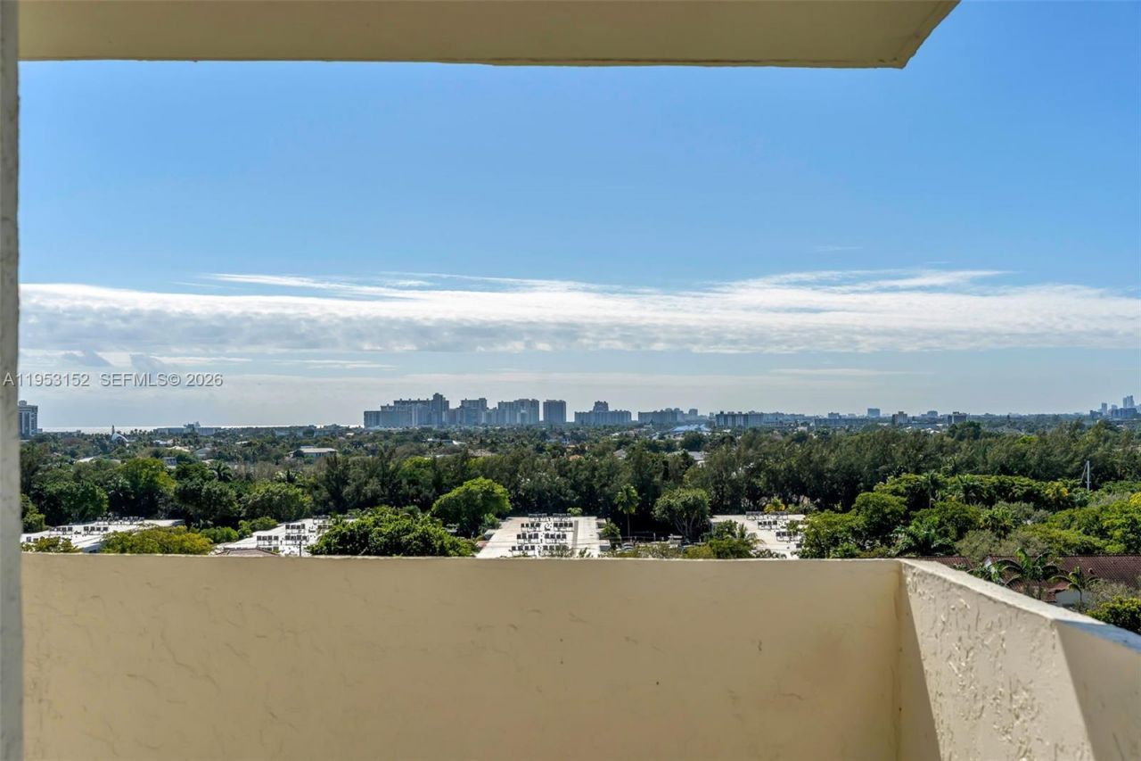 3200 Port Royale Dr N, Unit 1006, Fort Lauderdale, FL 33308 Photo