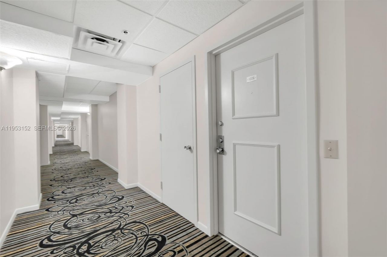 3200 Port Royale Dr N, Unit 1006, Fort Lauderdale, FL 33308 Photo