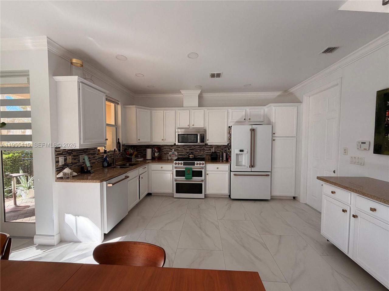 12450 NW 32nd Mnr, Unit 1250, Sunrise, FL 33323 Photo