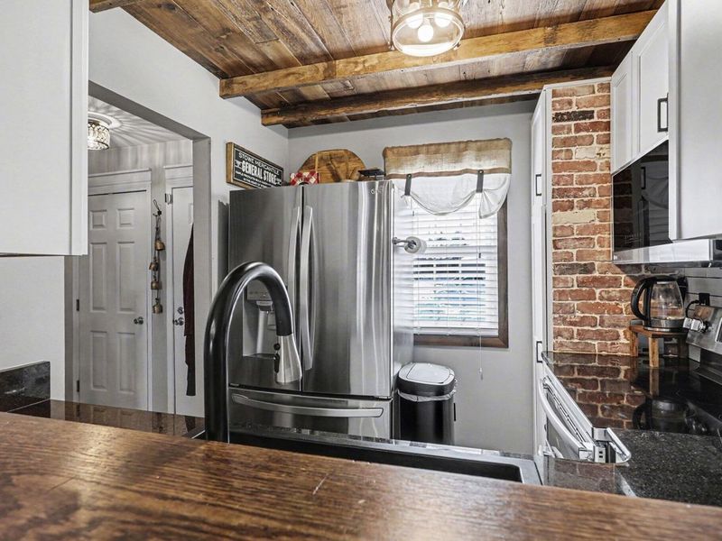 5886 Blendon Place Drive, Columbus, OH 43230 Photo 11