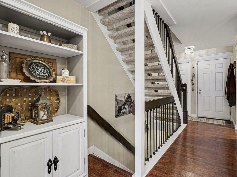 5886 Blendon Place Drive, Columbus, OH 43230 Photo 4