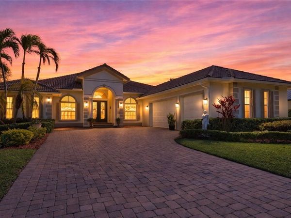 1720 Cassville Avenue, Vero Beach, FL 32966