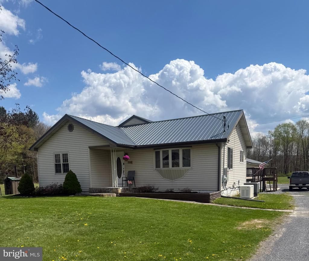 1076 CLARENCE ROAD, CLARENCE, PA 16829