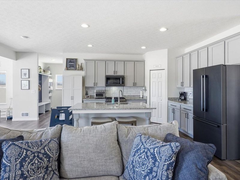 528 Golden Pond Avenue, Johnstown, OH 43031 Photo 9