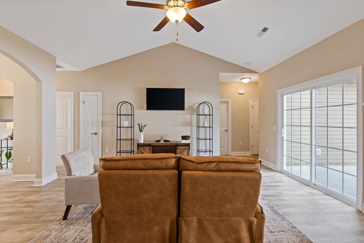 168 Baylee Circle Photo 10