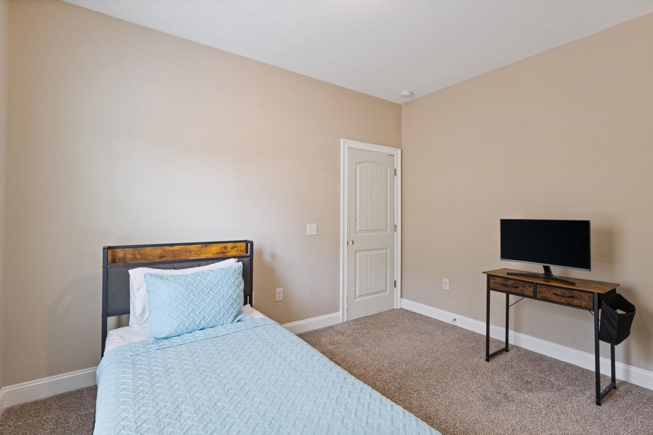 168 Baylee Circle Photo 26