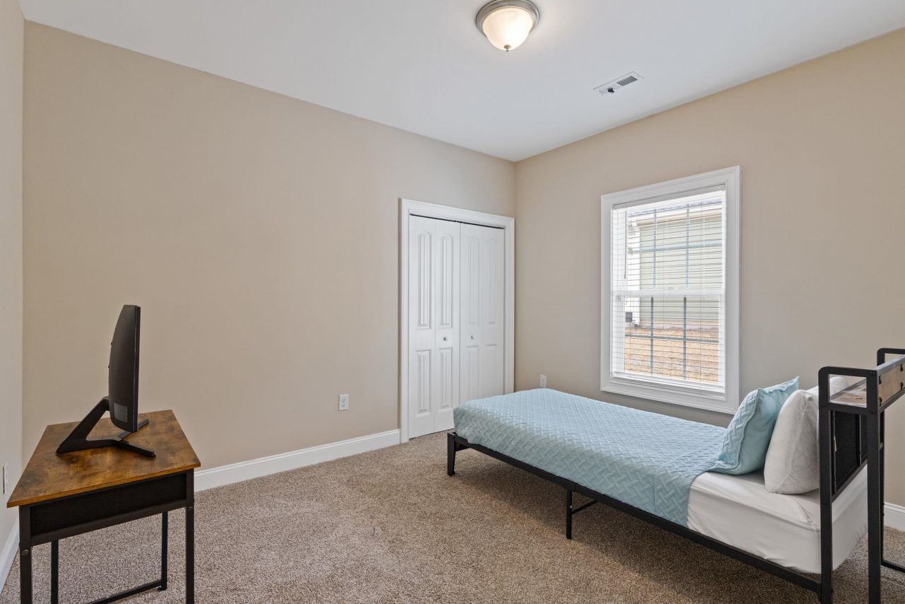 168 Baylee Circle Photo 26