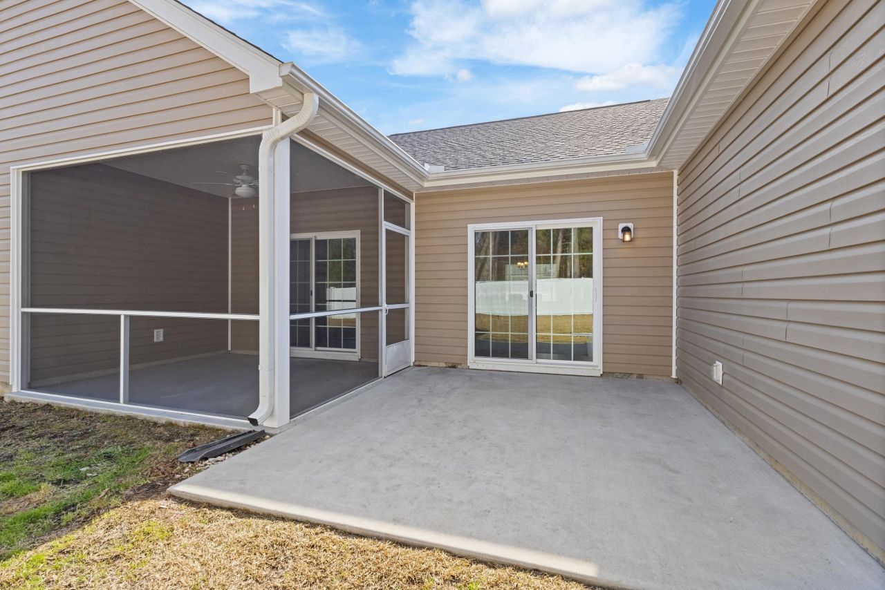 168 Baylee Circle Photo 32