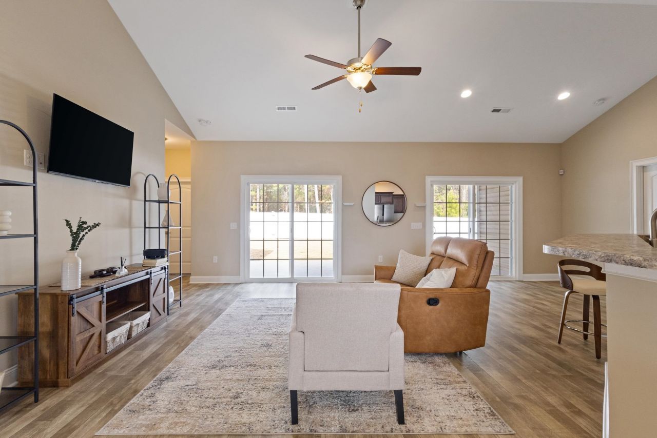 168 Baylee Circle Photo 8