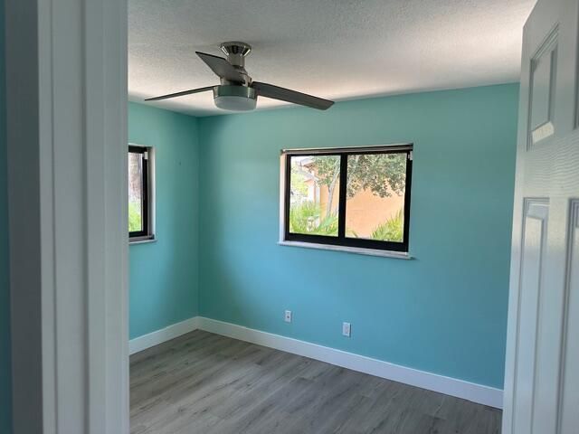 907 SE Lake Street, Stuart, FL 34994 Photo