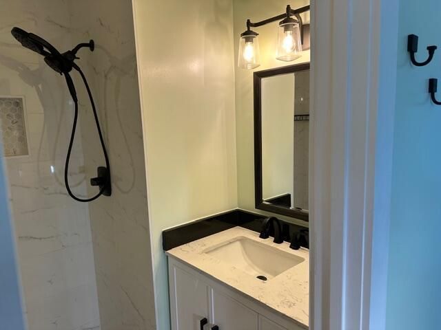 907 SE Lake Street, Stuart, FL 34994 Photo