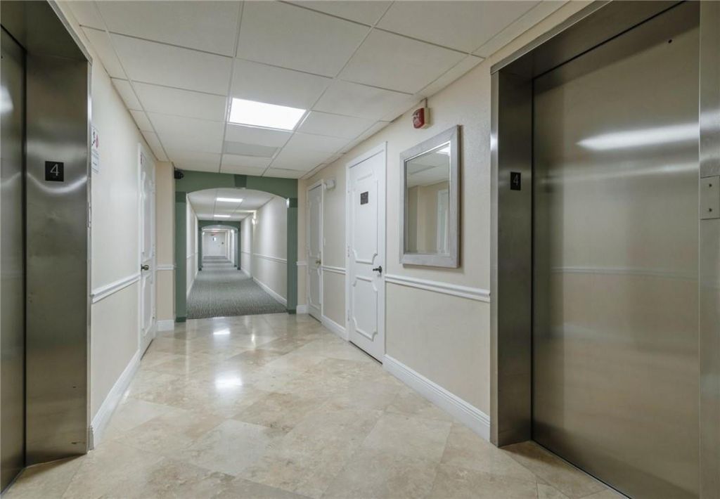 950 Ponce De Leon Rd, Unit 408, Boca Raton, FL 33432 Photo