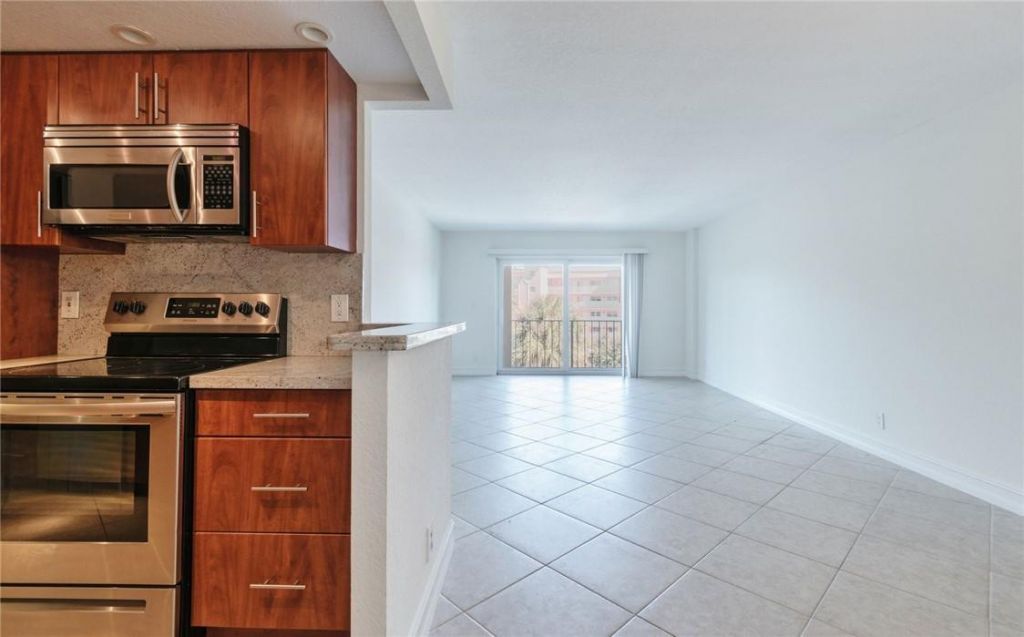 950 Ponce De Leon Rd, Unit 408, Boca Raton, FL 33432 Photo