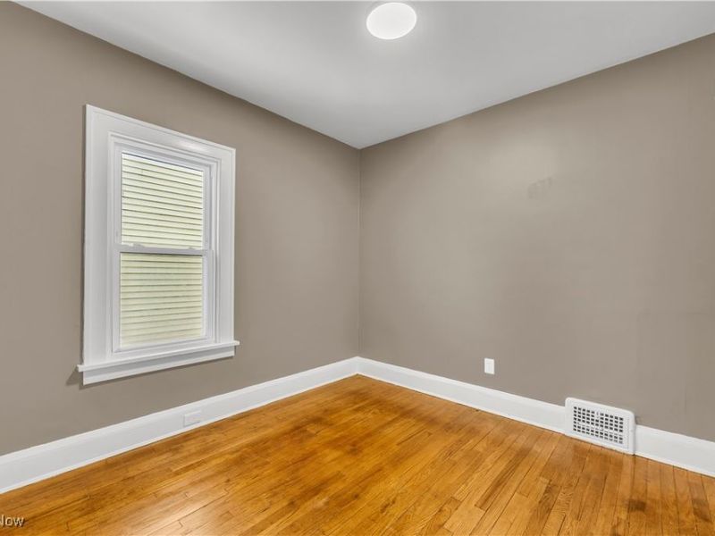 10403 Russell Avenue, Unit 1, Cleveland, OH 44125 Photo 13