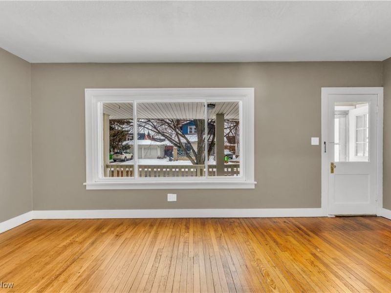 10403 Russell Avenue, Unit 1, Cleveland, OH 44125 Photo 4