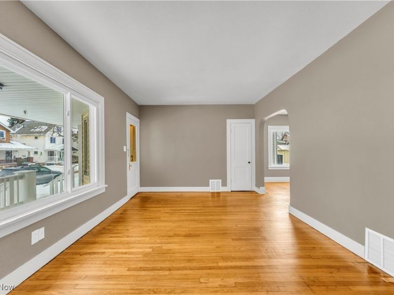 10403 Russell Avenue, Unit 1, Cleveland, OH 44125 Photo 6