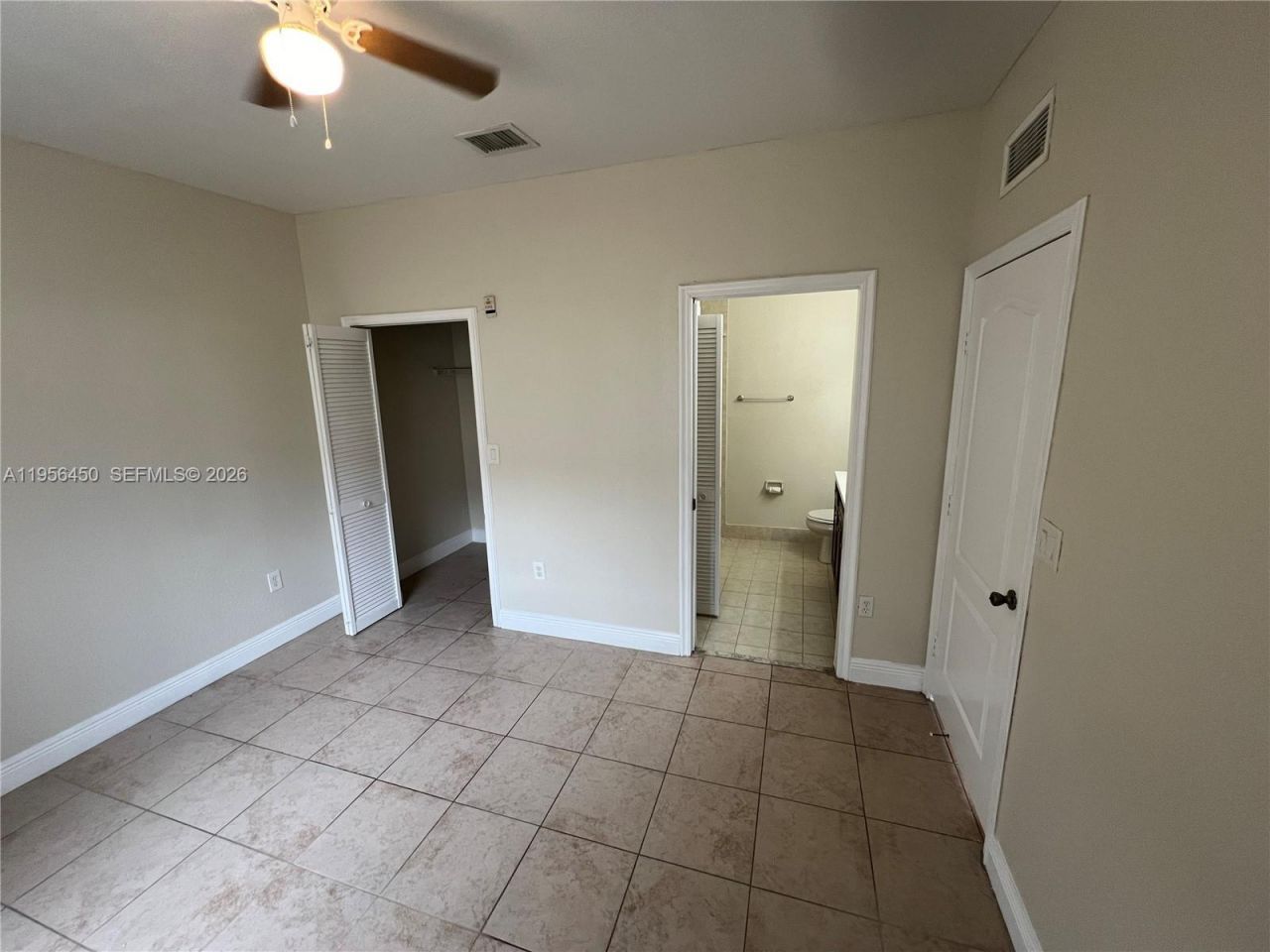 1536 SE 25th St, Unit 100, Homestead, FL 33035 Photo