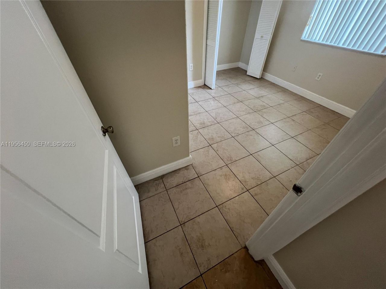 1536 SE 25th St, Unit 100, Homestead, FL 33035 Photo