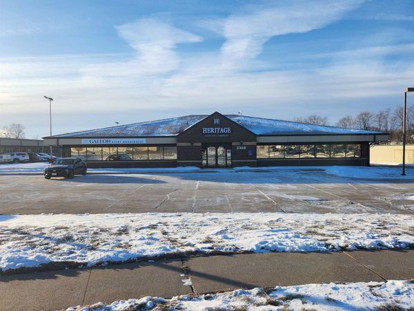 3388 Kennedy Circle, Dubuque, IA 52002