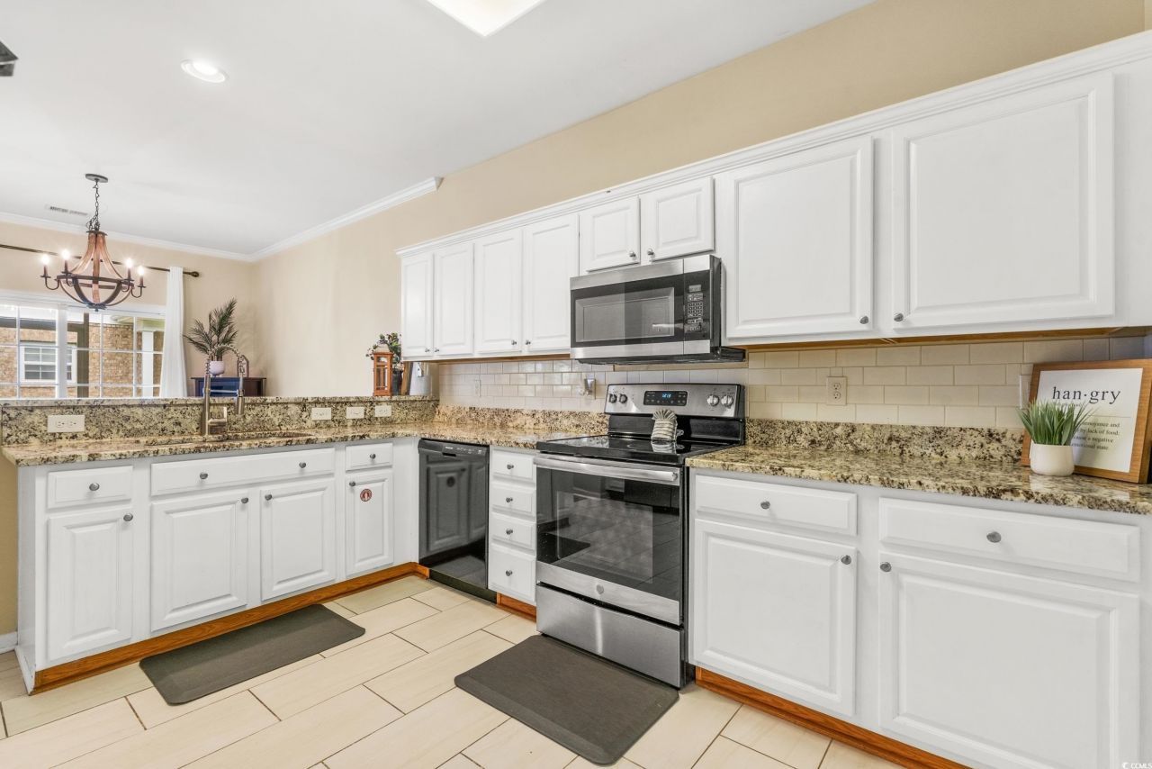 517 Hay Hill Ln. Photo 10