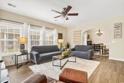 517 Hay Hill Ln. photo 4