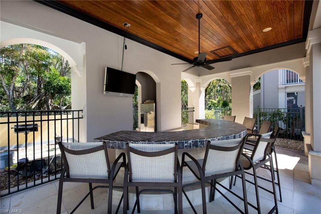 23430 Alamanda Dr, Unit 203, Estero, FL 34135 Photo