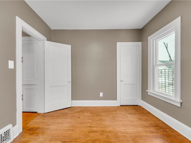 10403 Russell Avenue, Unit 2, Cleveland, OH 44125 Photo 15