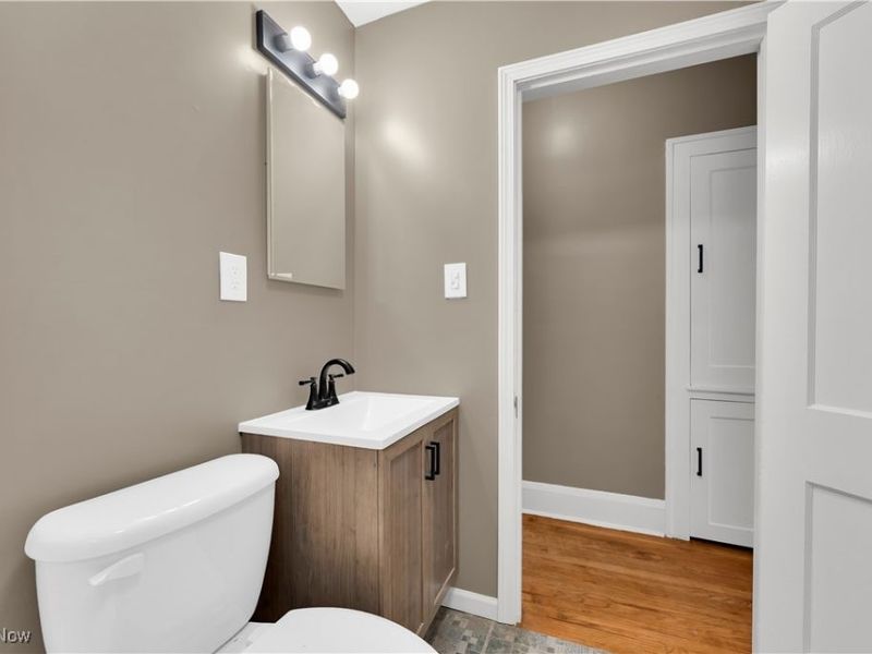 10403 Russell Avenue, Unit 2, Cleveland, OH 44125 Photo 17