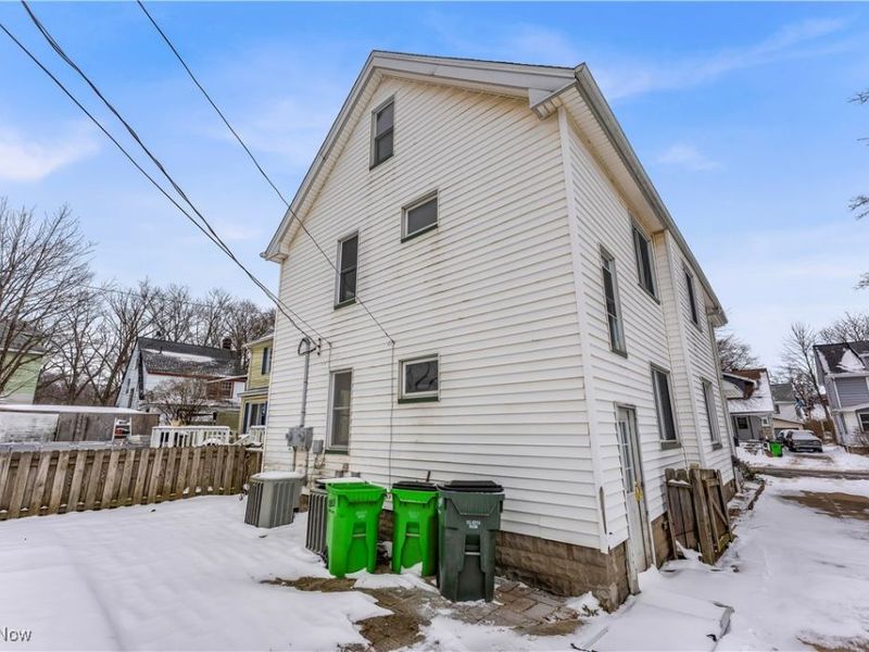 10403 Russell Avenue, Unit 2, Cleveland, OH 44125 Photo 22